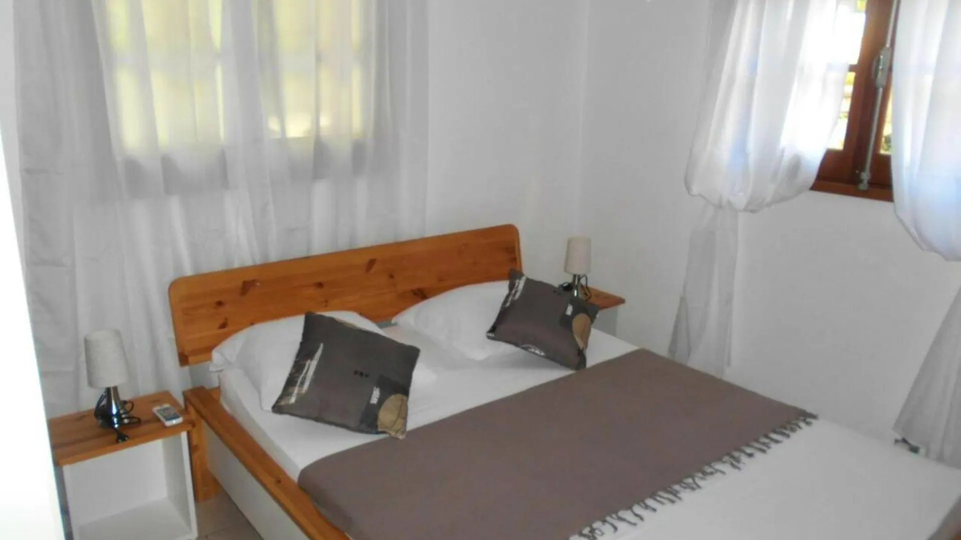 Villa Charmante A Deshaies Avec Jacuzzi